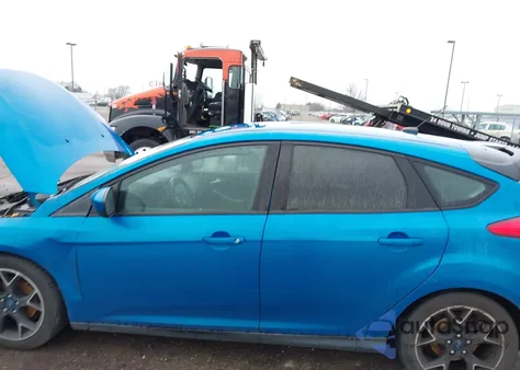 2013 Ford Focus Se from USA, damaged, VIN 1FADP3K21DL276372